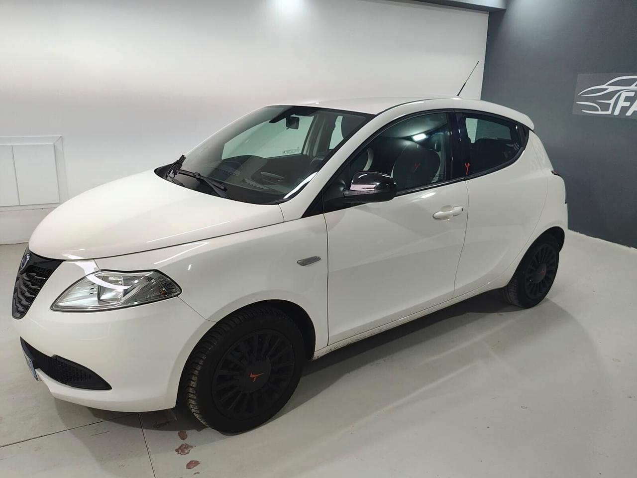 Lancia Ypsilon 1.2 69 CV 5 porte GPL km certificati