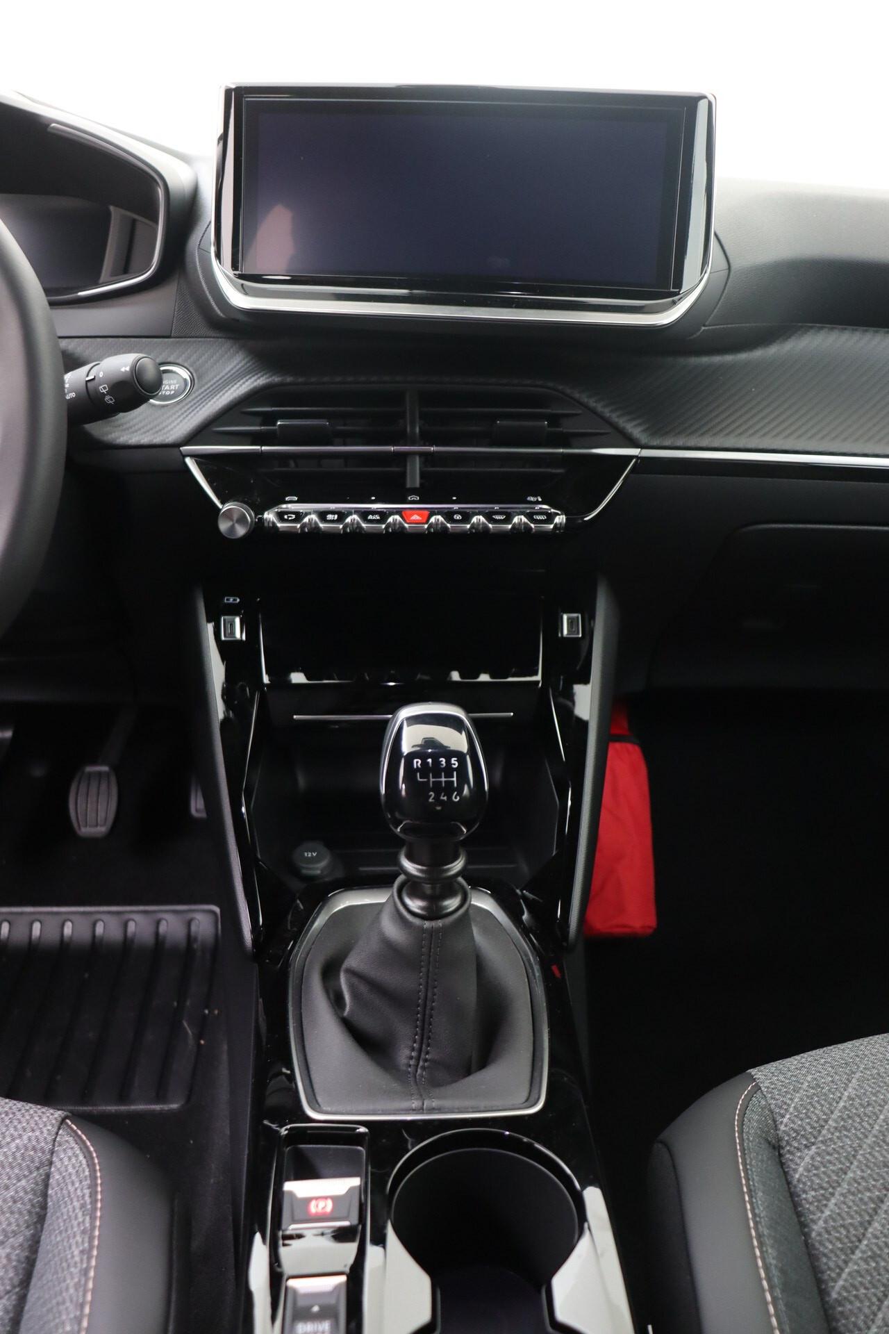 Peugeot 2008 Allure 1.2 Km0 * NAVIGAT. BLUETOOTH *