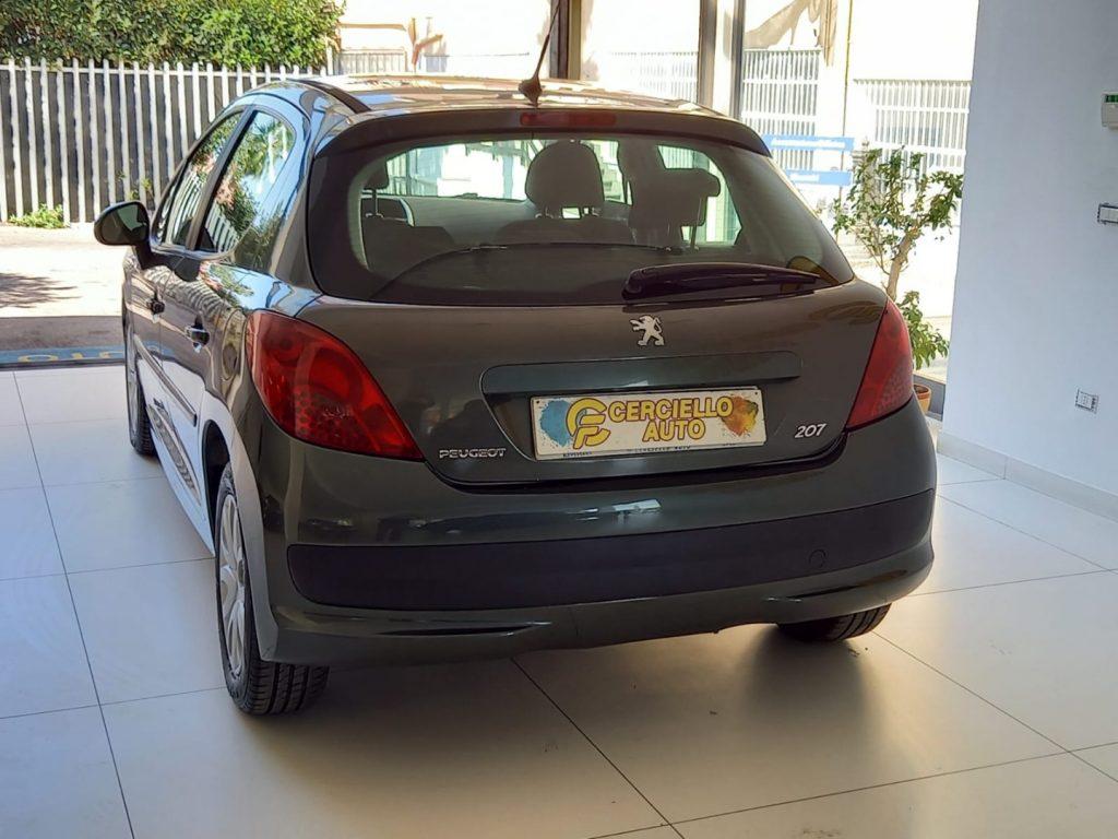 Peugeot 207 1.4 HDi 70CV 5p. X Line