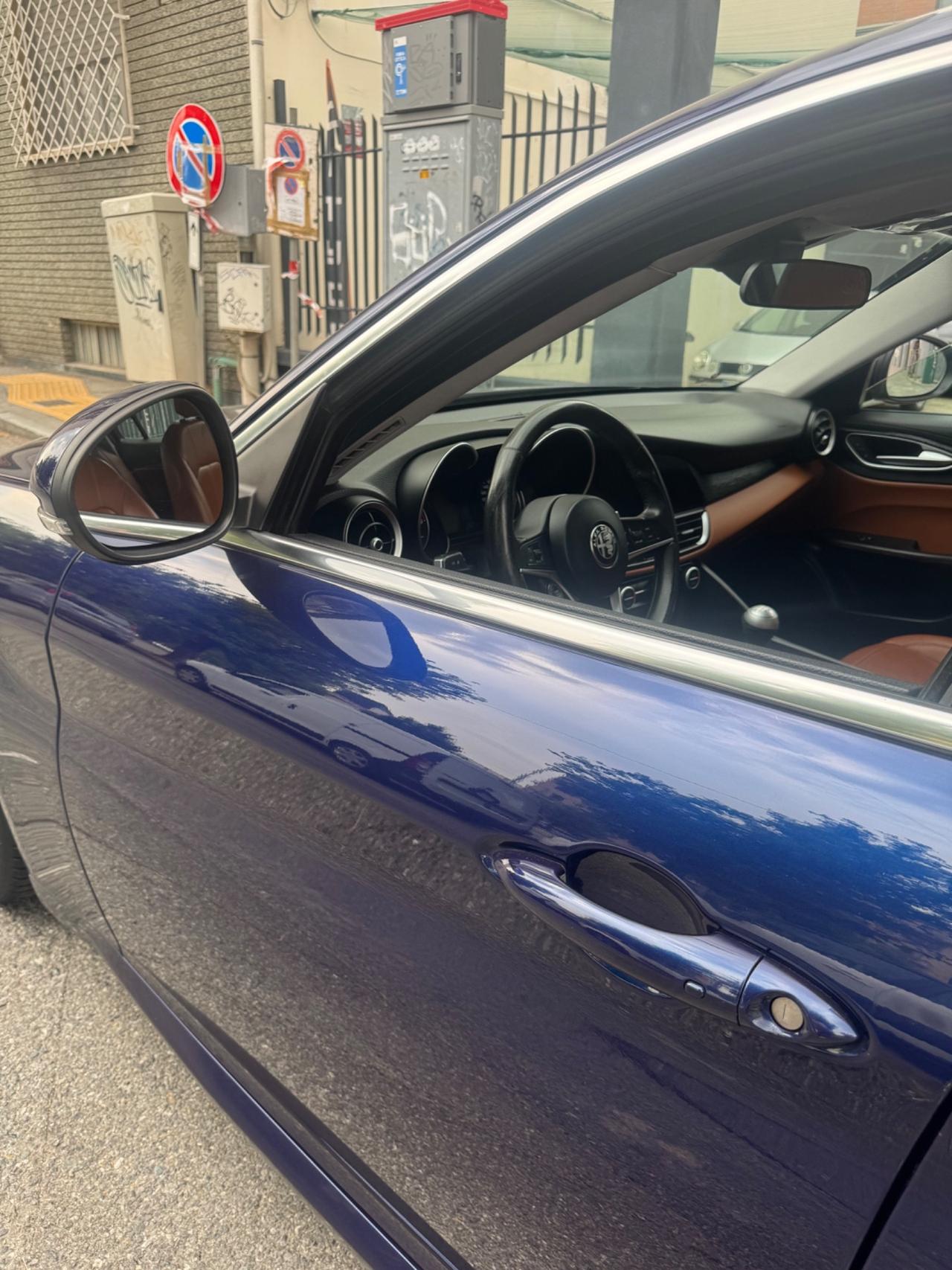 Alfa Romeo Giulia 2.2 150 CV Super Unicoproprietario