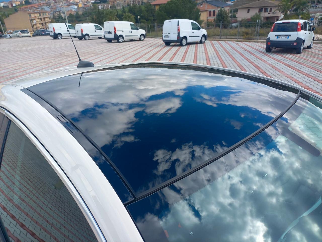 Opel Adam 1.2 70 CV Slam