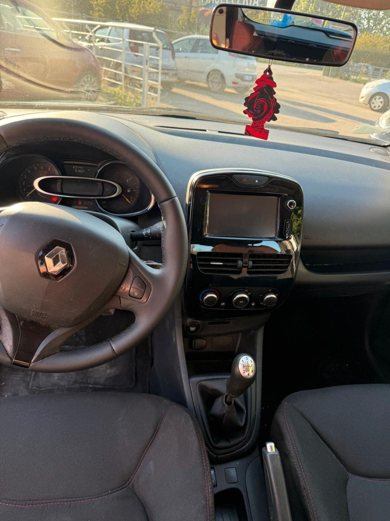 Renault Clio 1.2 75CV GPL 5 porte ( per neopatentati)