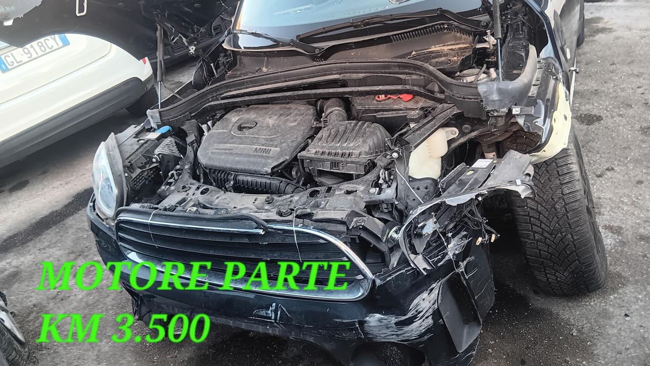 Mini Cooper Countryman incidentata sinistrata mondialcars km 3500