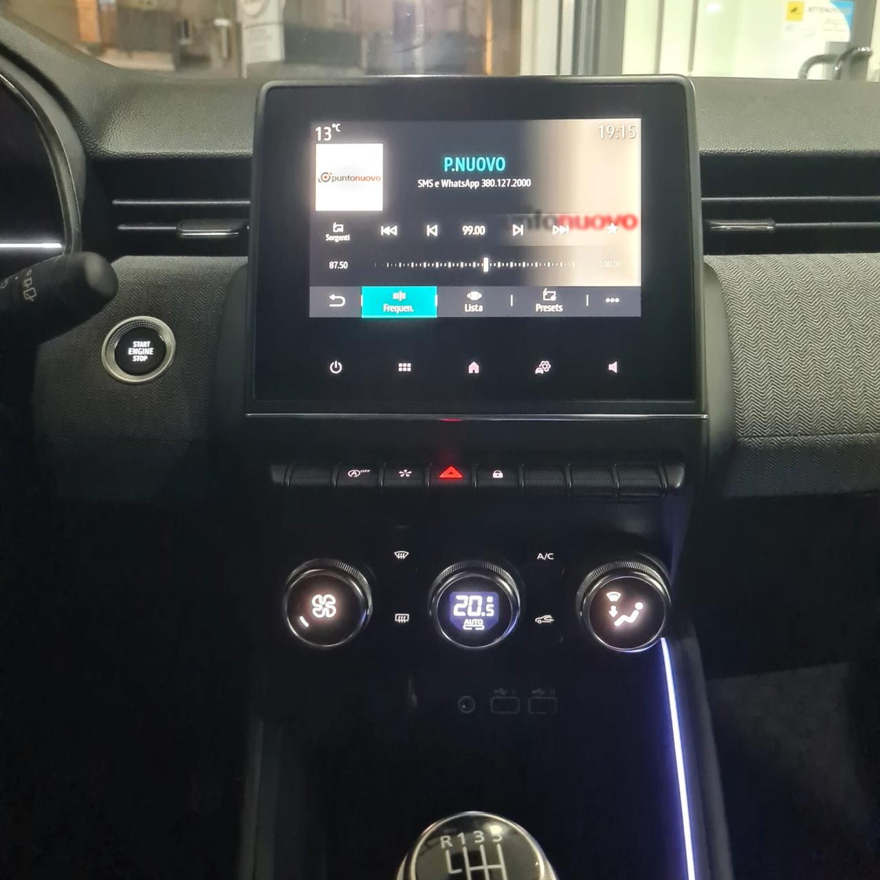 Renault Clio TCe 90 CV 5 porte Techno