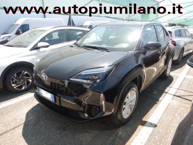 TOYOTA Yaris Cross 1.5 Hybrid 5p. E-CVT AWD-i Business