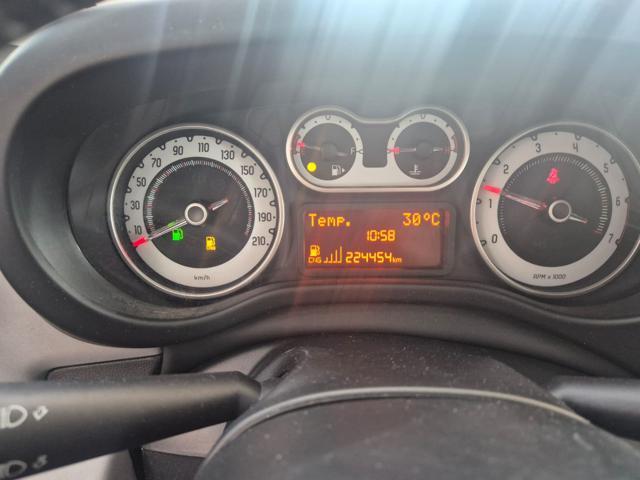 FIAT 500L 0.9 TwinAir 105 CV Pop Star DA COMMERCIANTE