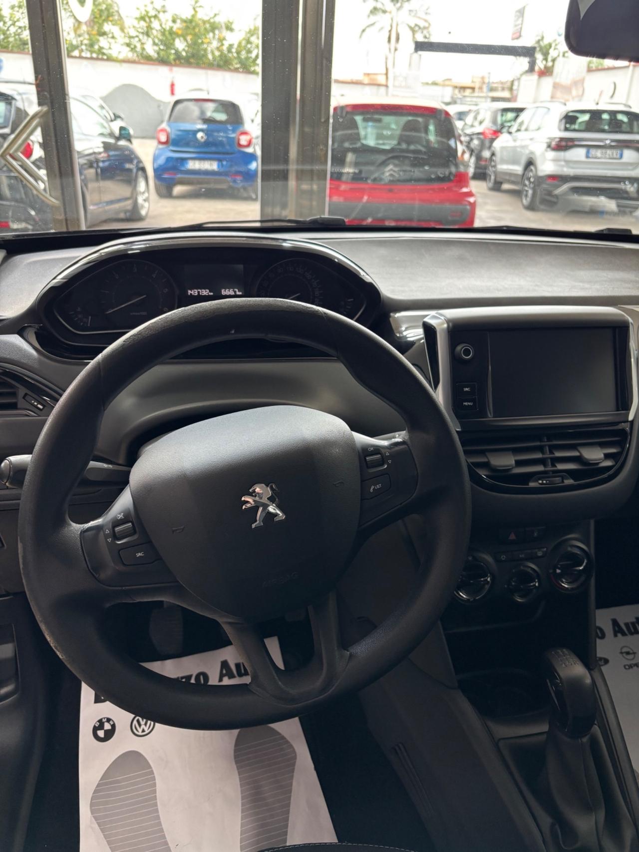 Peugeot 208 BlueHDi 75 5 porte Allure