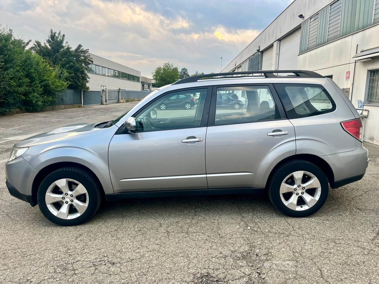 Subaru Forester 2.0D XS Exclusive 4x4