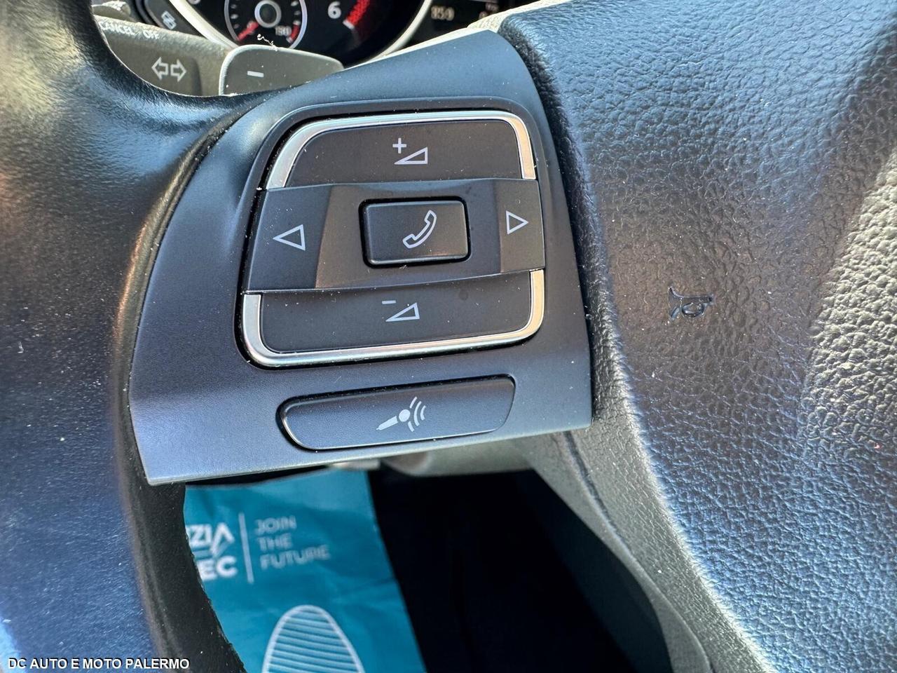 Volkswagen Golf 1.6 Diesel 105CV.Automatic.o.2012