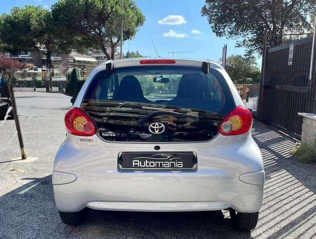 Toyota Aygo 1.0 68cv CAMBIOAUTOMATICO\GARANZIA\NEOPATENTATI
