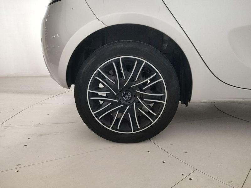 Lancia Ypsilon 1.2 Gold s&s 69cv my19