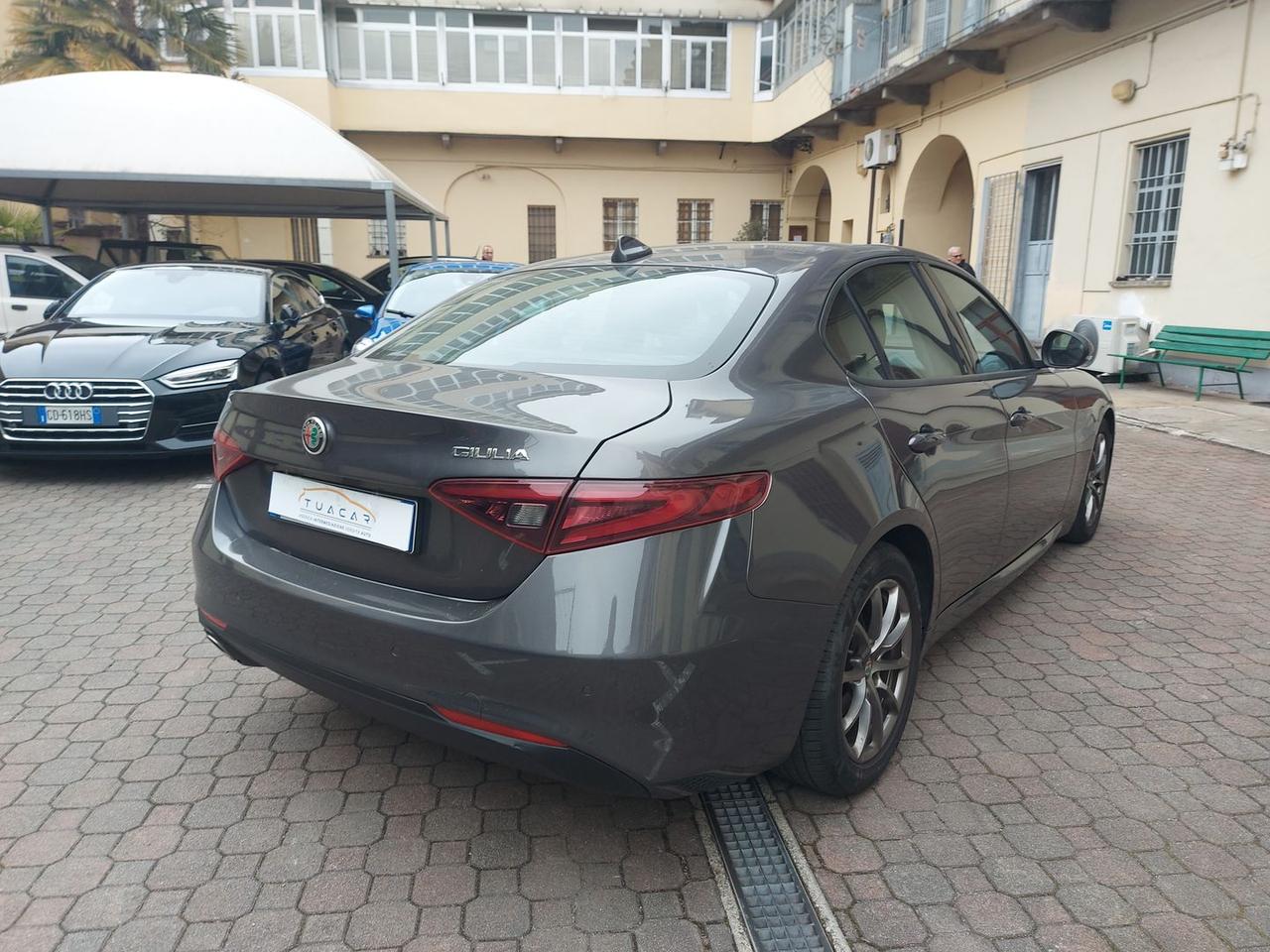 Alfa Romeo Giulia Super 2.2 JTD 150 CV