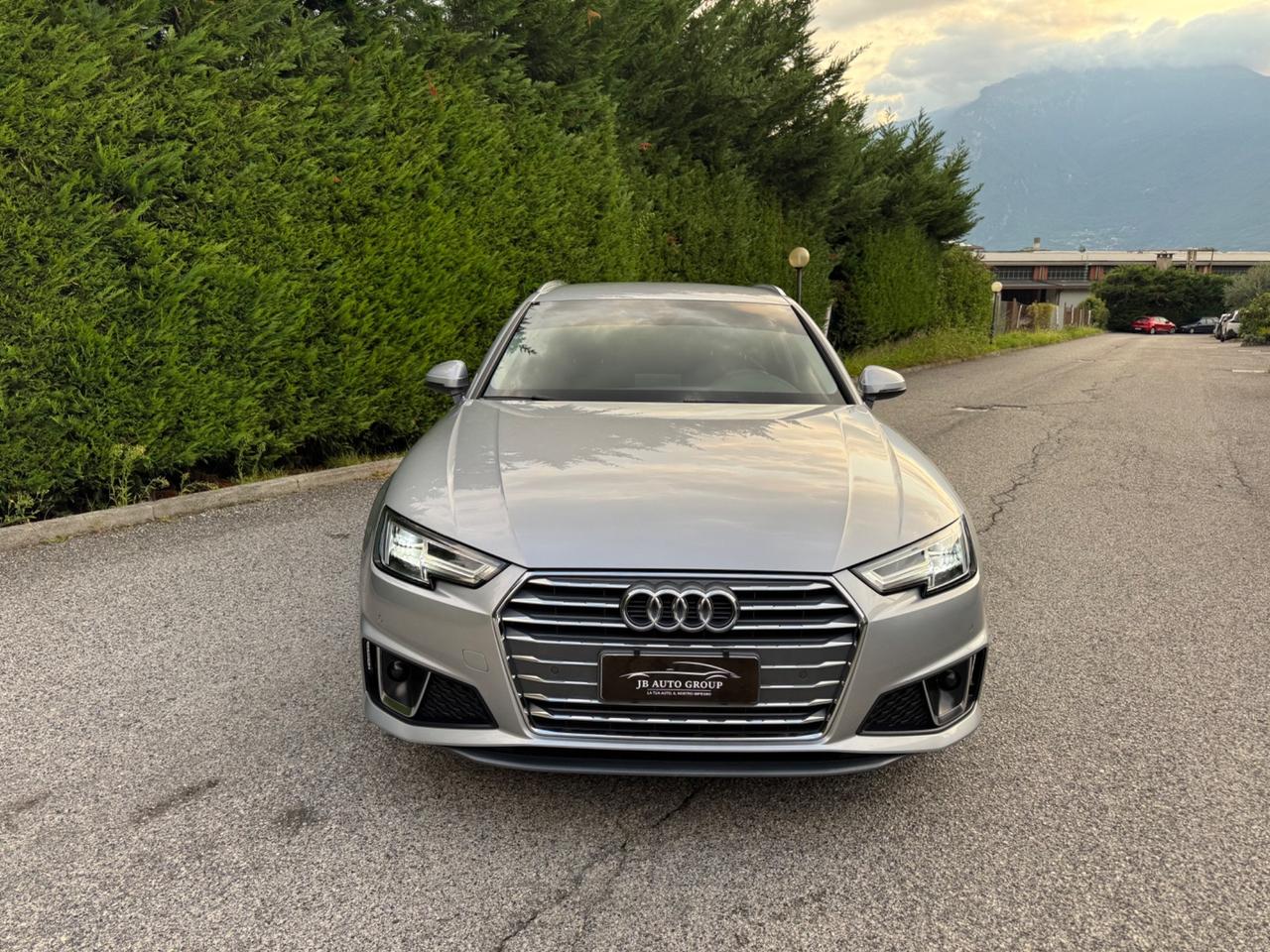 Audi A4 40 g-tron S-line edition