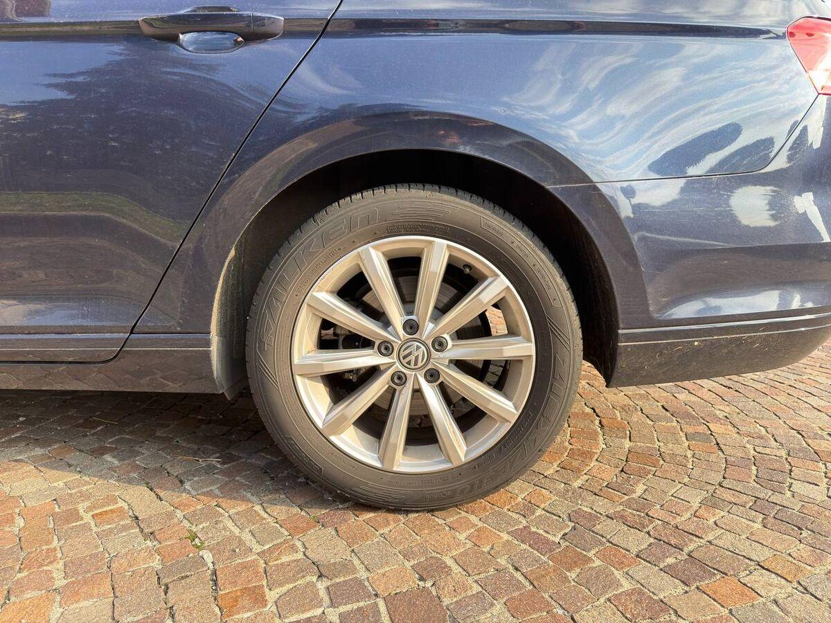 Volkswagen Passat 2.0 tdi Highline Executive 150cv