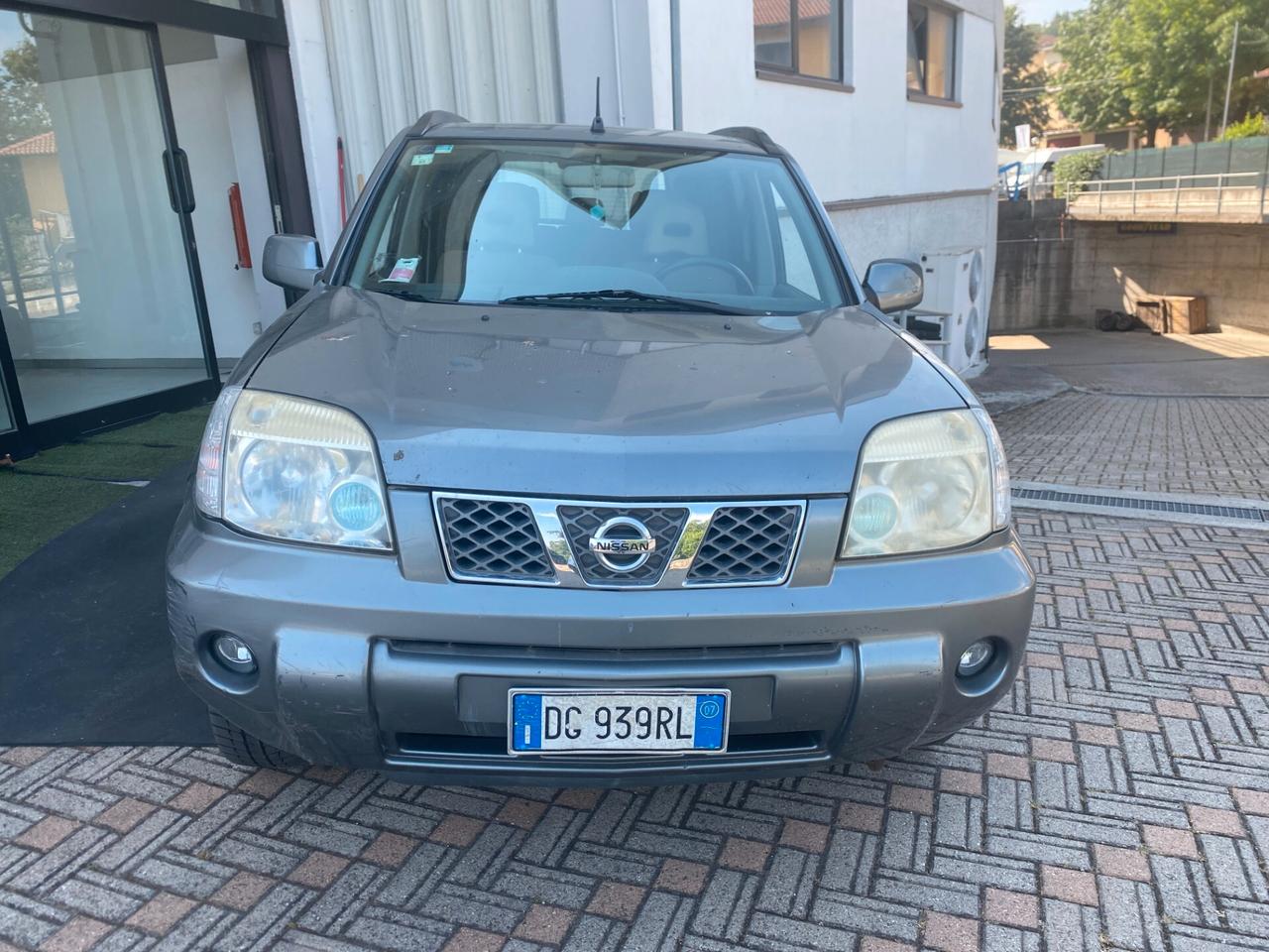 Nissan X-Trail 2.2 dCi Elegance