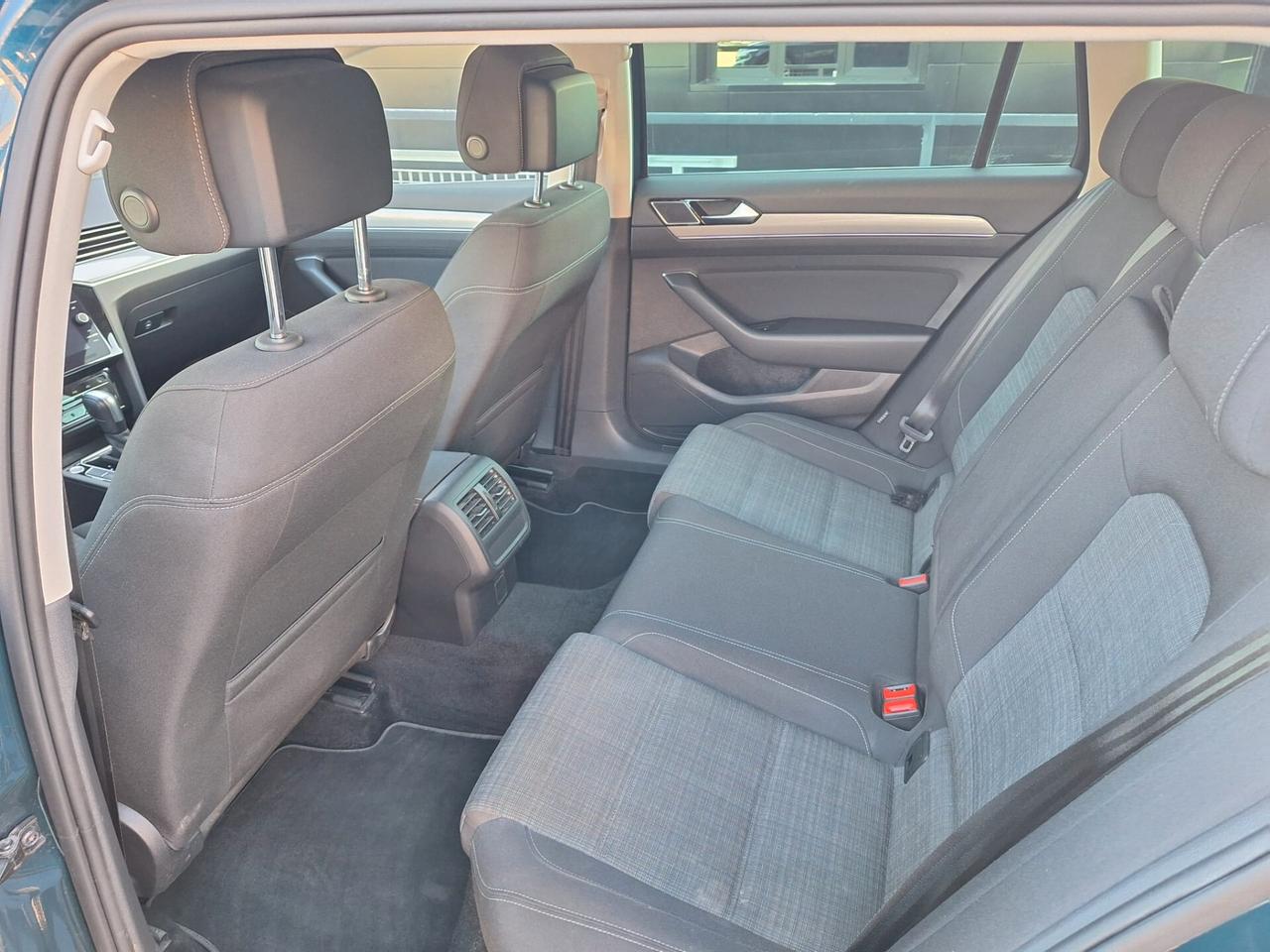 Volkswagen Passat Variant 2.0 TDI DSG Executive IVA ESPOSTA UNICO PROPRIETARIO