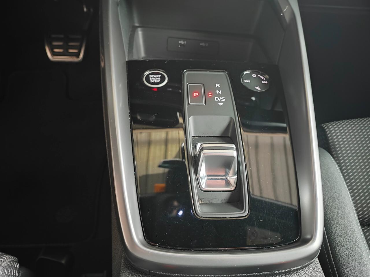 Audi A3 SPB 40 TDI quattro S tronic line edition