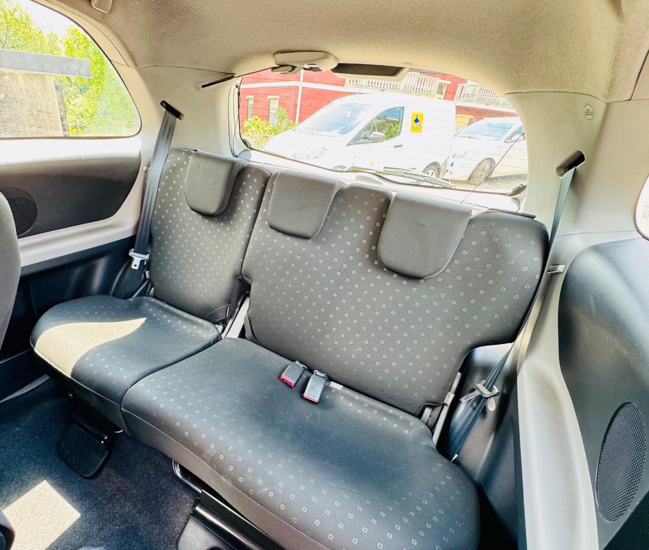 Toyota Yaris 1.0 3 porte Ok Neopatentati