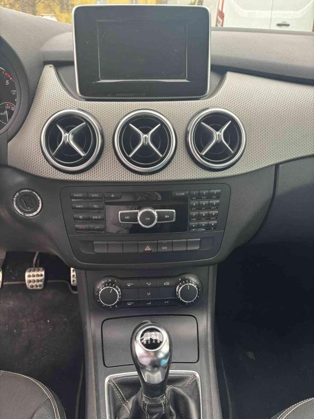 MERCEDES-BENZ B 200 CDI CAMBIO MANUALE