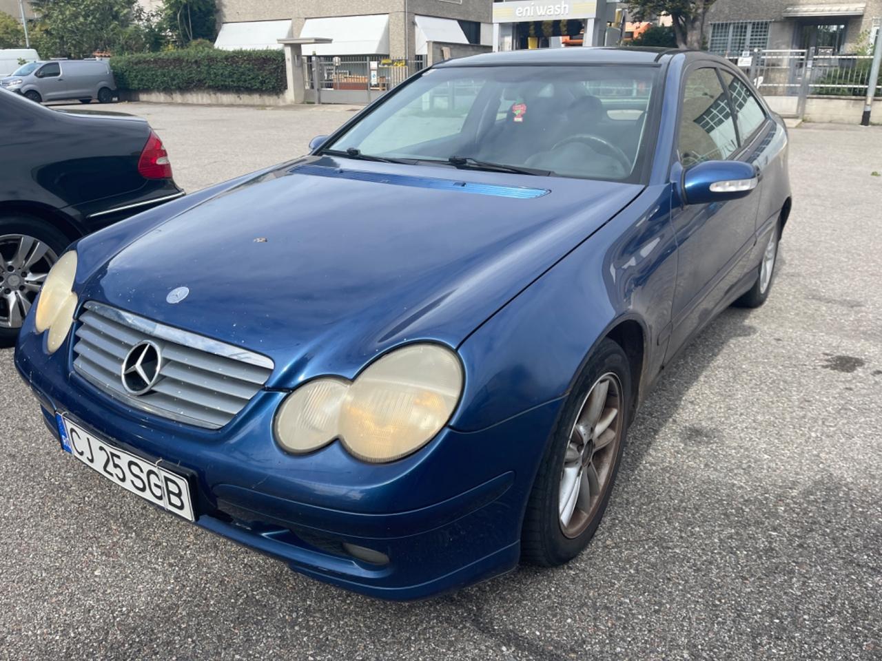 Mercedes-benz 200 Kompressor 2.0 benzina targa ro