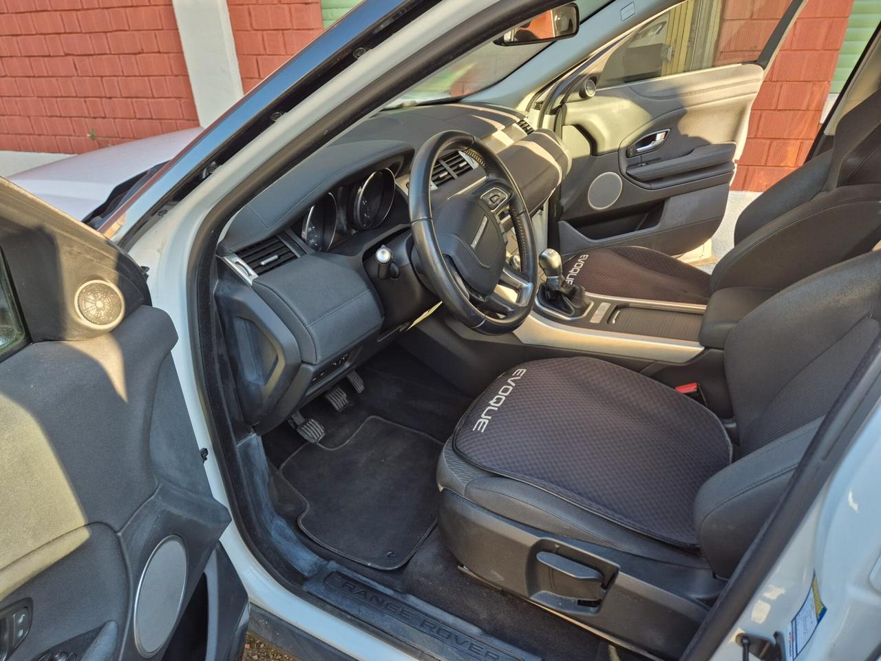 Land Rover Evoque 2.0 td4 Pure 150cv