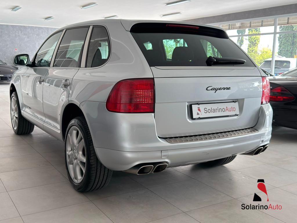 Porsche Cayenne 3.2