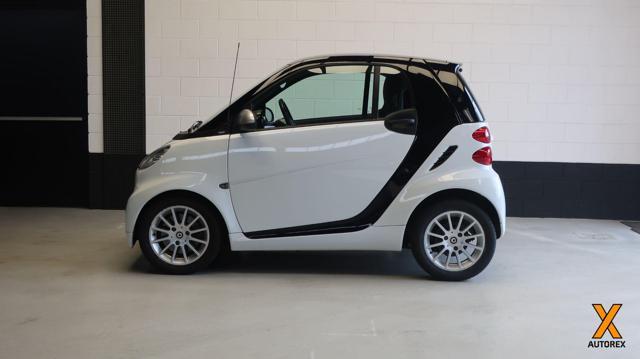 SMART ForTwo 1000 52 kW MHD coupé passion