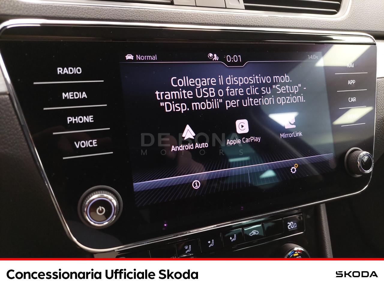Skoda Superb wagon 2.0 tdi evo executive 150cv dsg