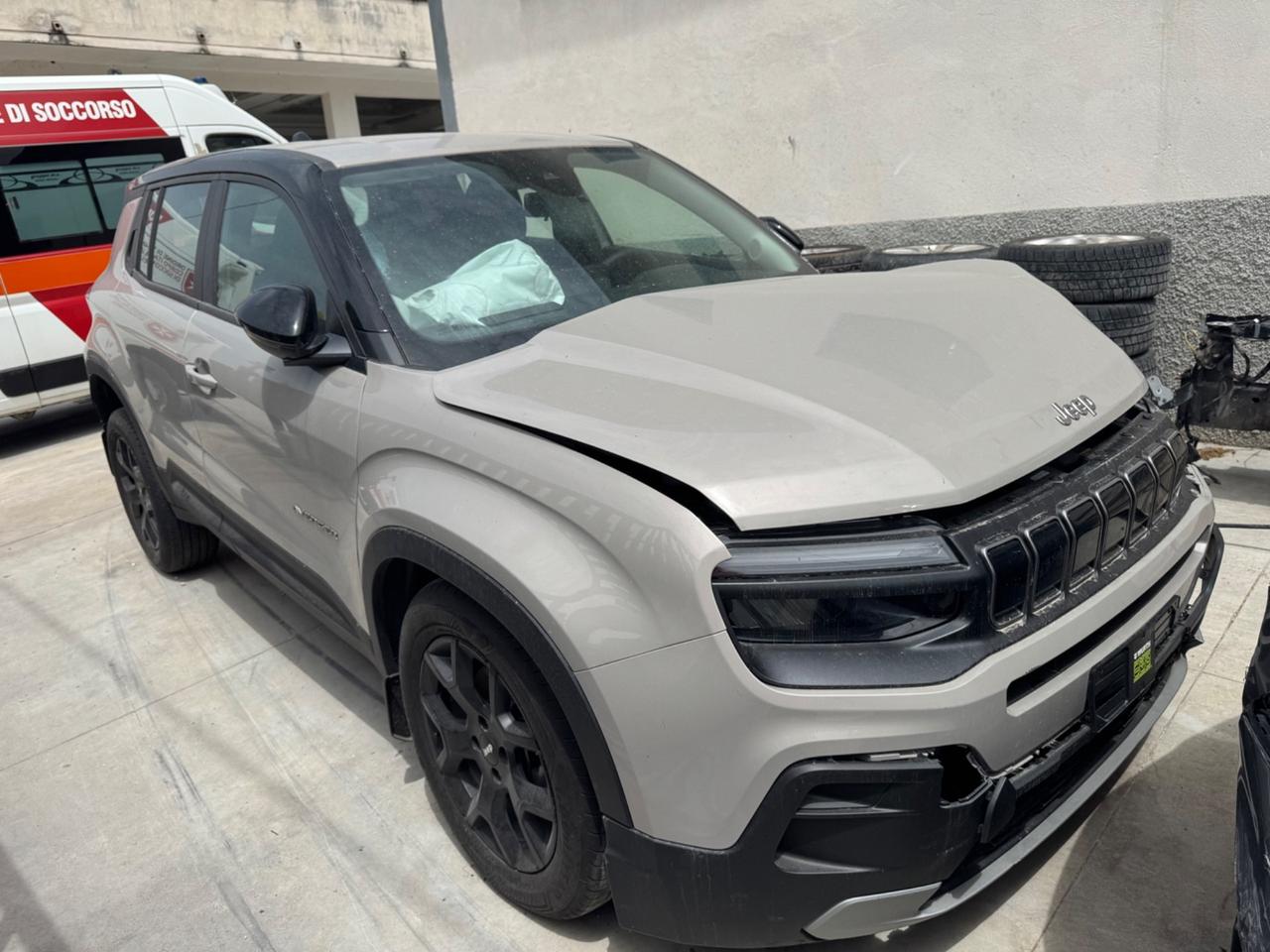 Jeep Avenger 1.2 Turbo 100 CV MHEV Summit