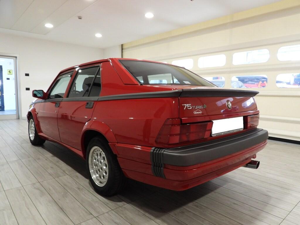 Alfa Romeo 75 1.8 Turbo Quadrifoglio Verde
