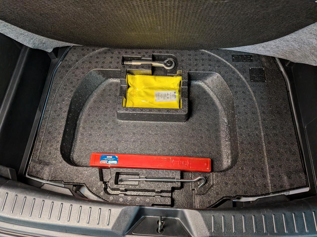 MAZDA CX-3 SKYACTIV-D EVOLVE 105CV