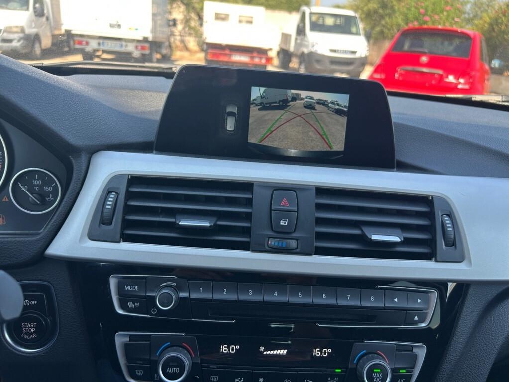 Bmw 318d Touring Business Advantage