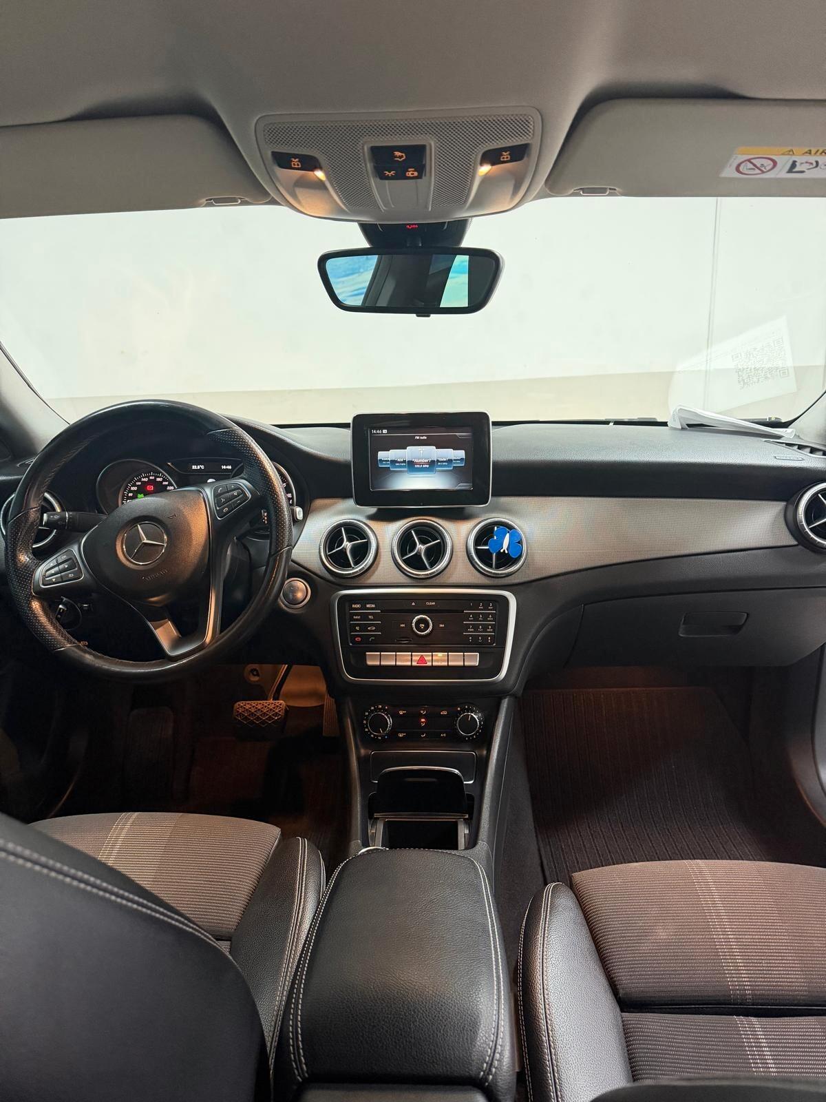 Mercedes-benz CLA 200 d Automatic Sport