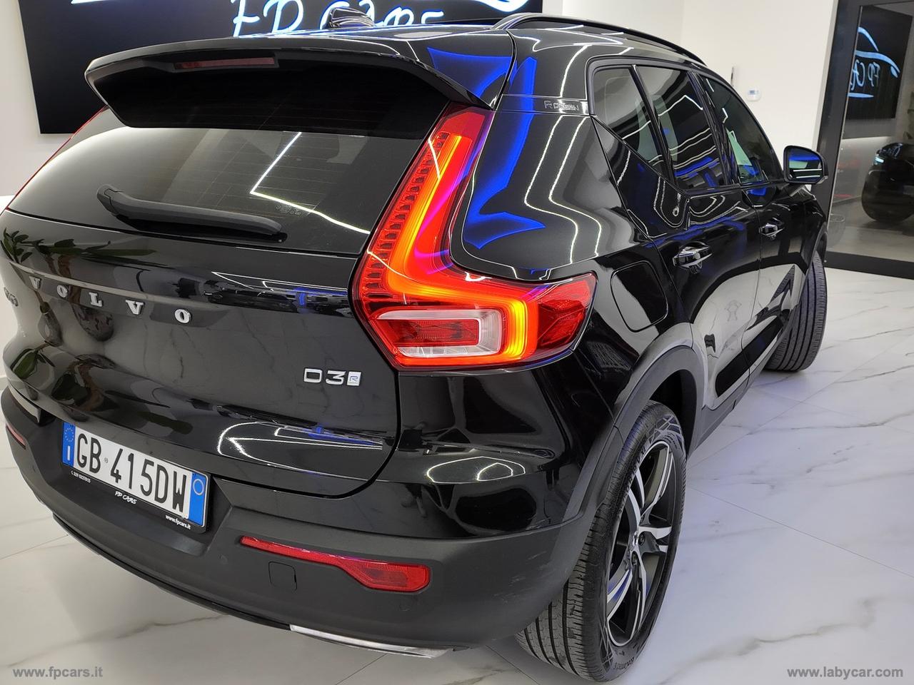 VOLVO XC40 D3 Geartronic R-design TETTO APRIBILE