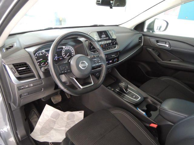 NISSAN Qashqai MHEV 158 CV Xtronic Business