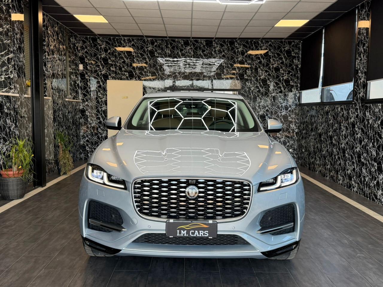 Jaguar F-Pace 2.0 D 204 CV AWD aut. R-Dynamic HSE