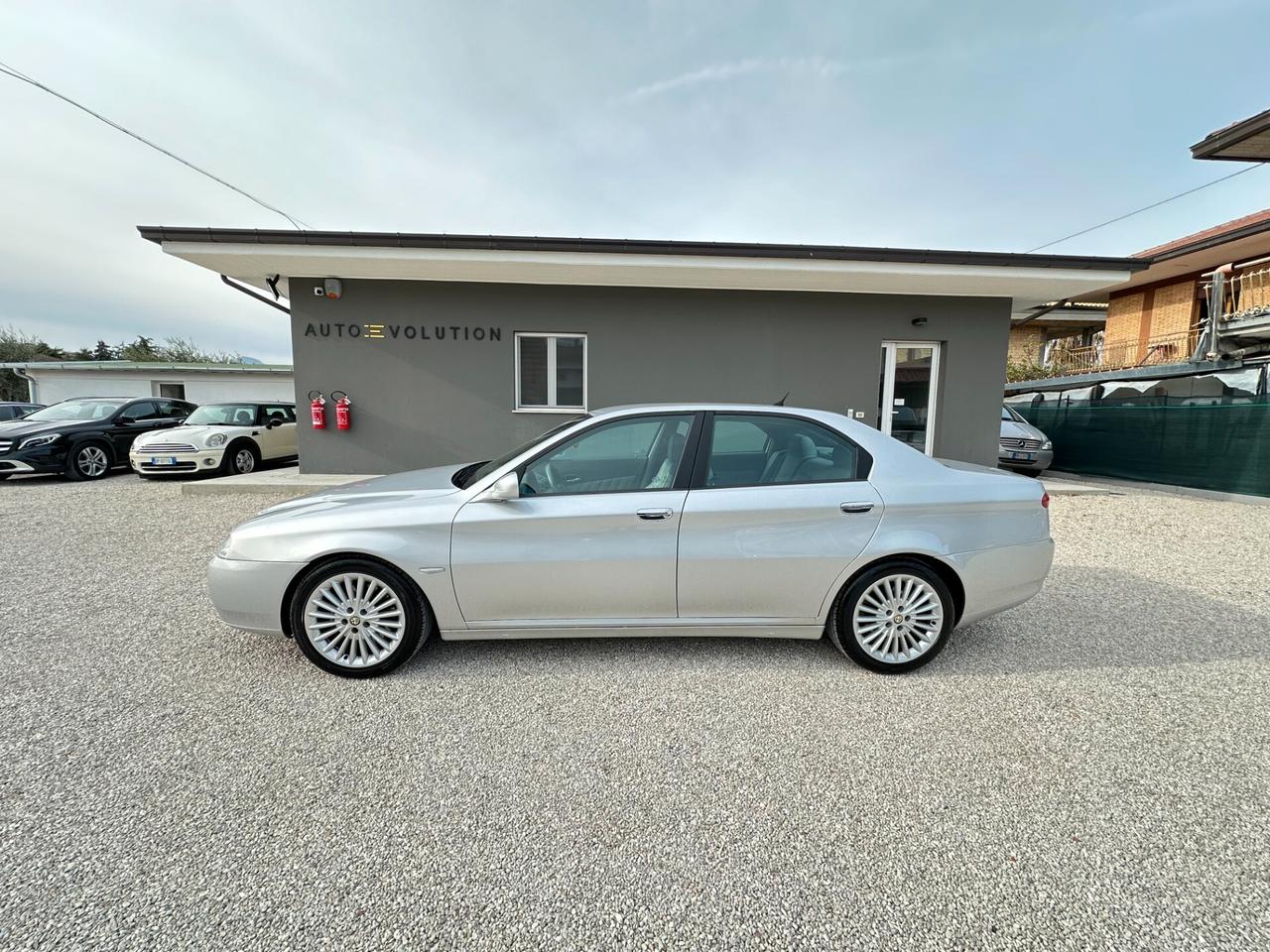 Alfa Romeo 166 2.4 JTD M-JET 20v Luxury 213.128 km Full Optional