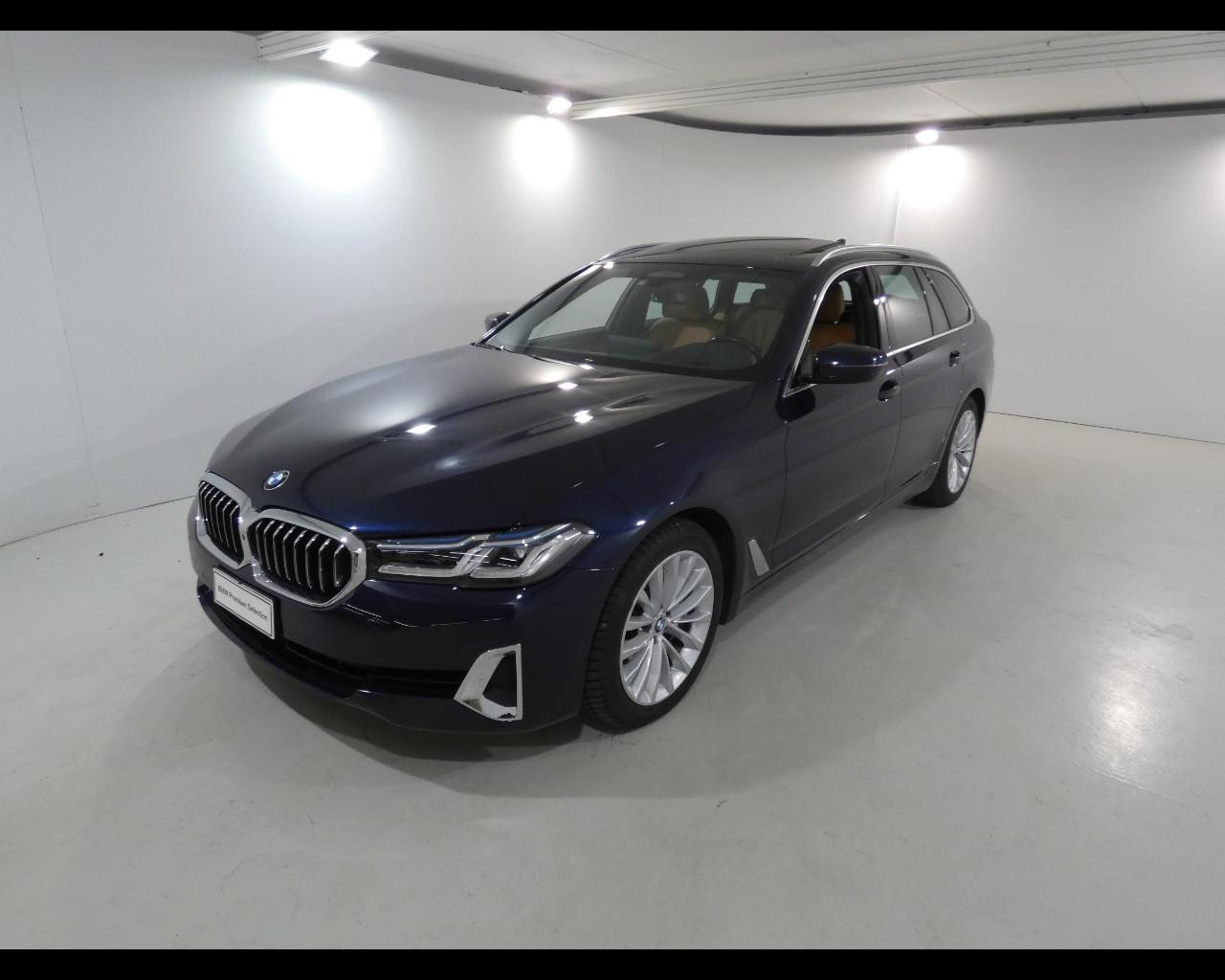 BMW Serie 5(G30/31/F90) - 530d 48V xDrive Touring Luxury