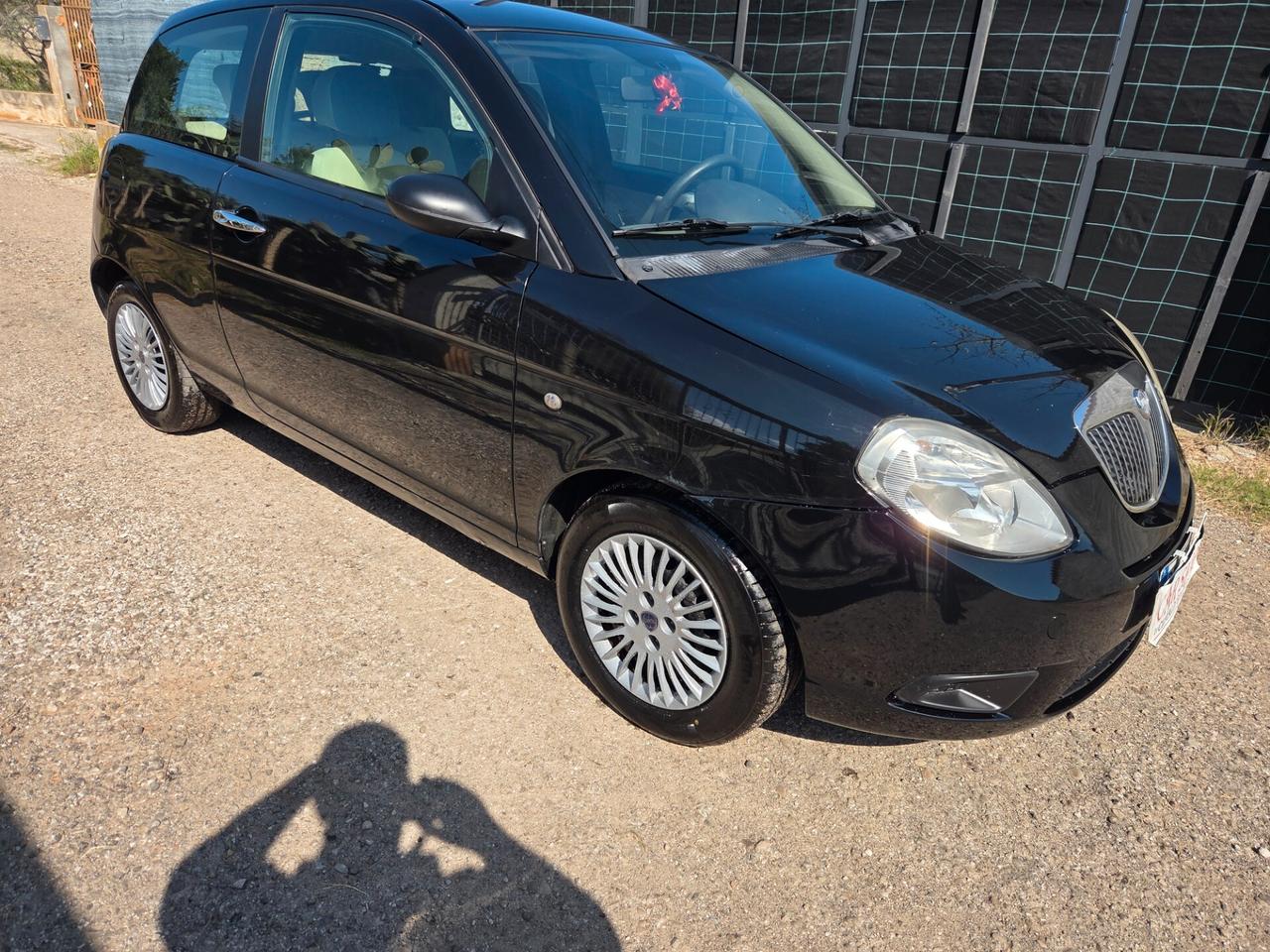 Lancia Ypsilon 1.2 Argento