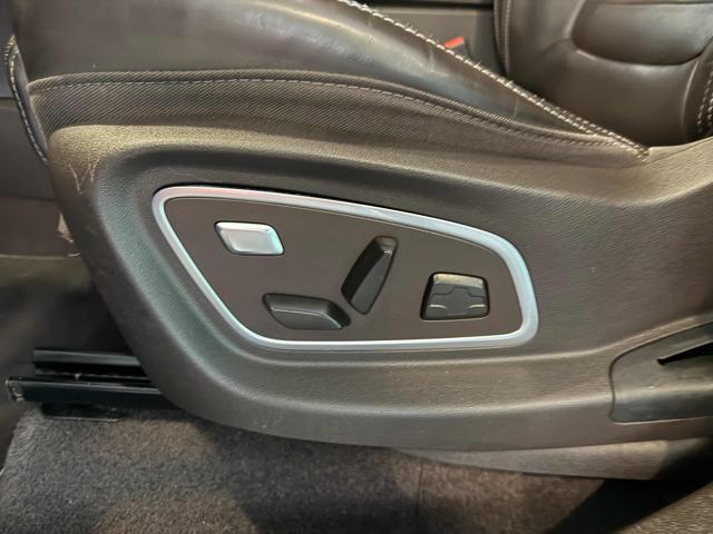 RENAULT Espace dCi 160CV EDC Energy Initiale Paris 4Control