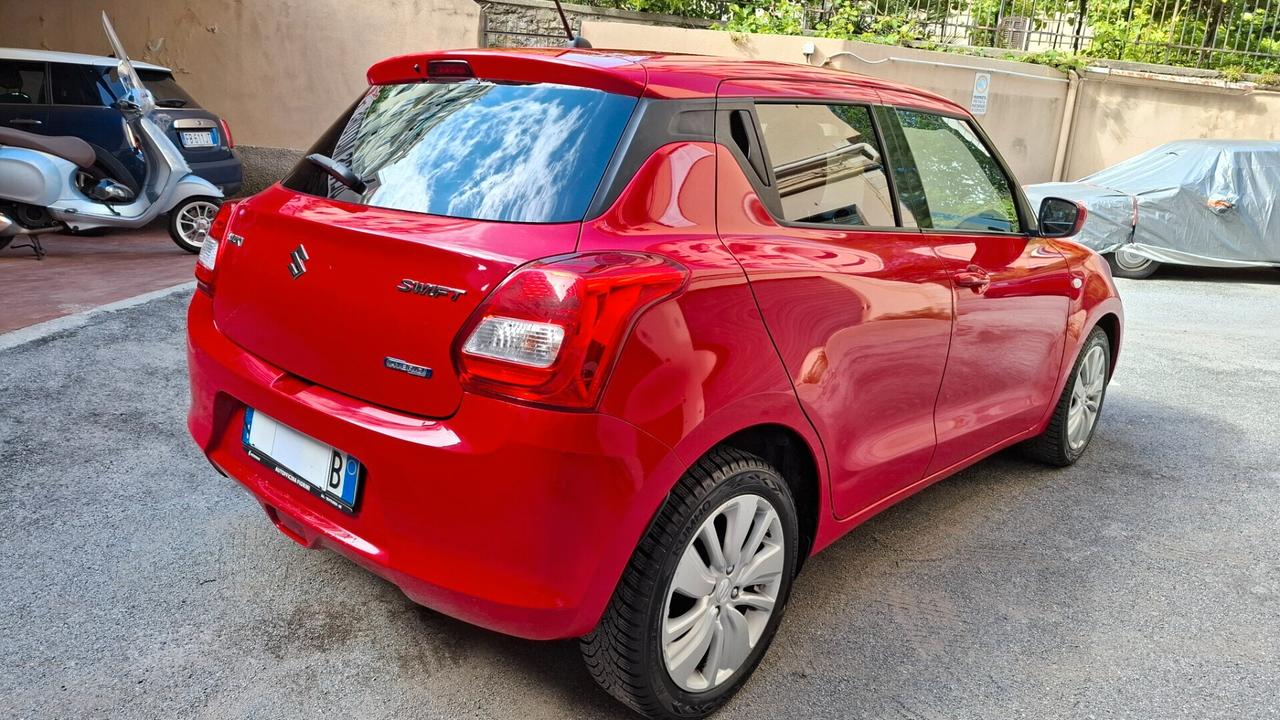 Suzuki Swift 1.2 Hybrid Cool