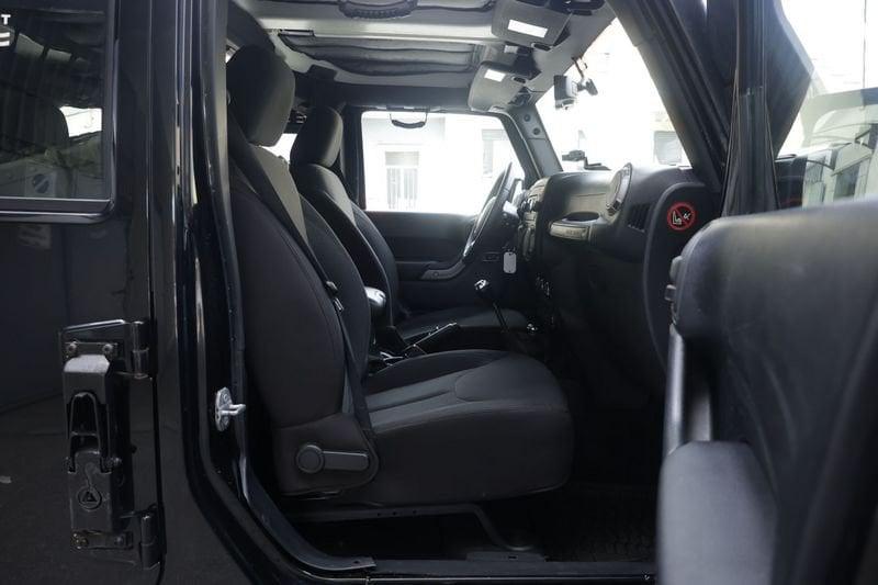 Jeep Wrangler Jeep Wrangler 2.8 CRD DPF Sahara Auto 147KW ANNO 2016