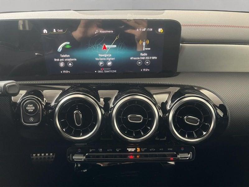 Mercedes-Benz CLA CLA Coupe 180 Premium auto