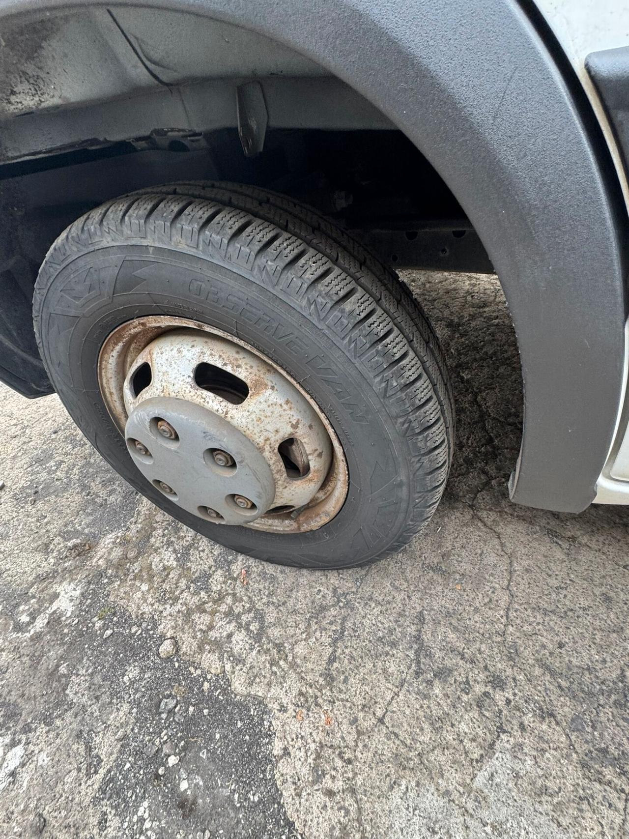 Iveco Daily 35C13 BTor 2.3 HPT PC-RG Cabinato frigorifero