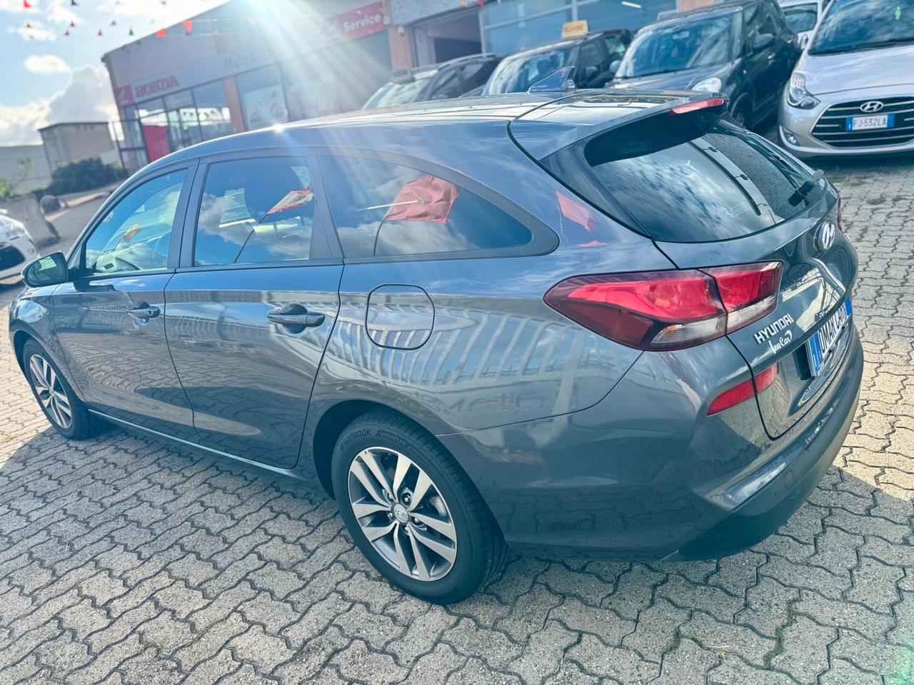 Hyundai i30 sw 1.6 CRDi 2019 top