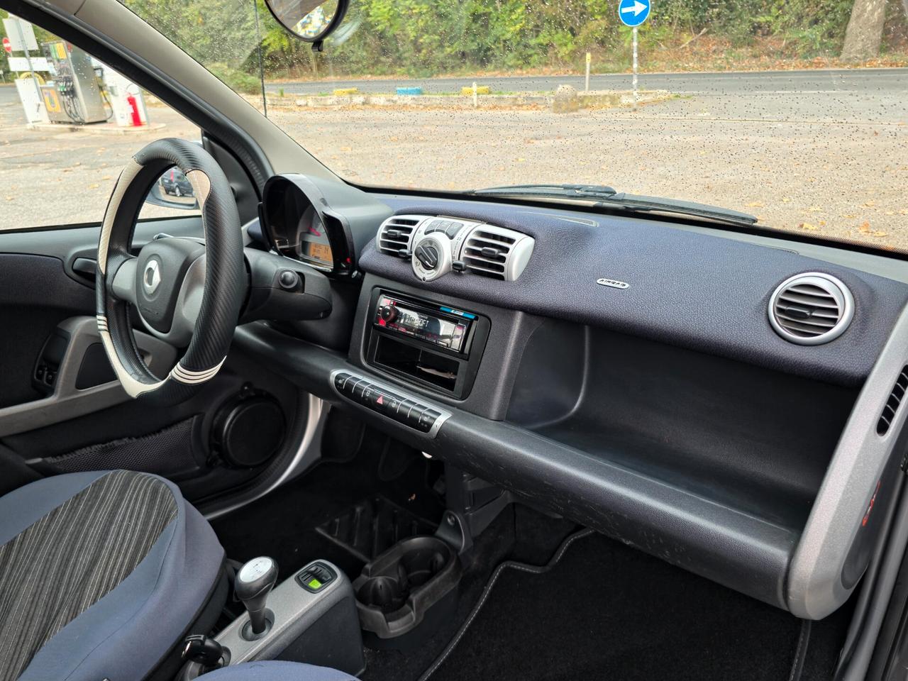 Smart ForTwo 1000 45 kW MHD coupé pure CV-61 E5B Automatico NEO
