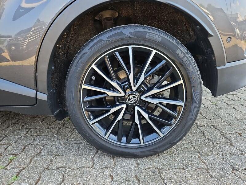 Toyota C-HR C-HR 1.2t Lounge 4wd cvt