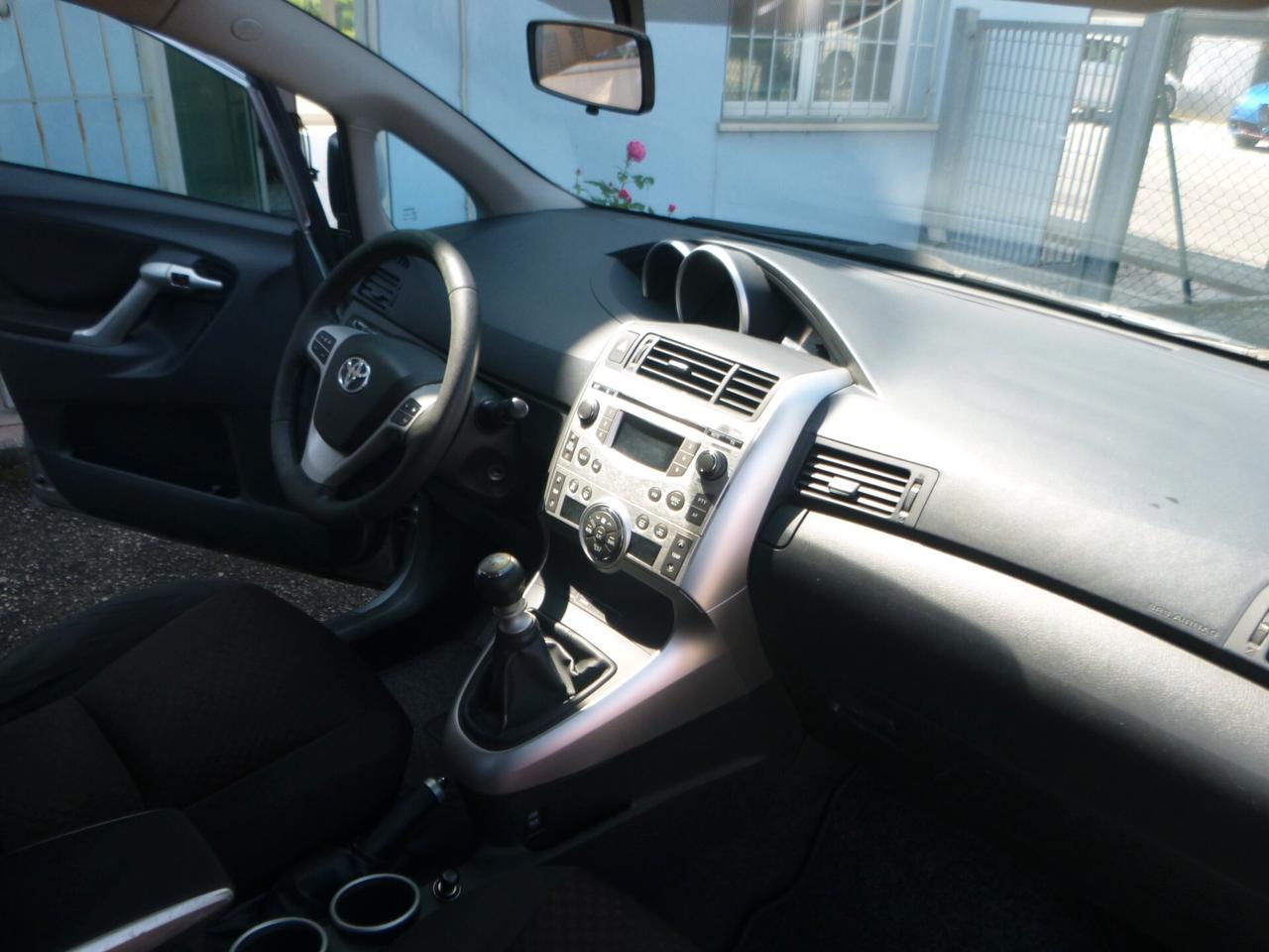 Toyota Verso 2.0 D Sol 7 posti