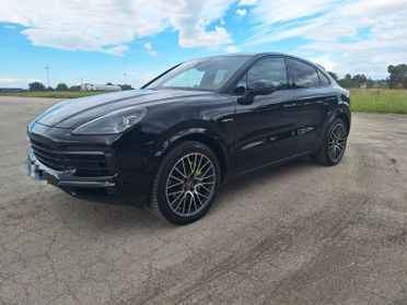 Porsche Cayenne 3.0 V6 E-Hybrid-BENZINA