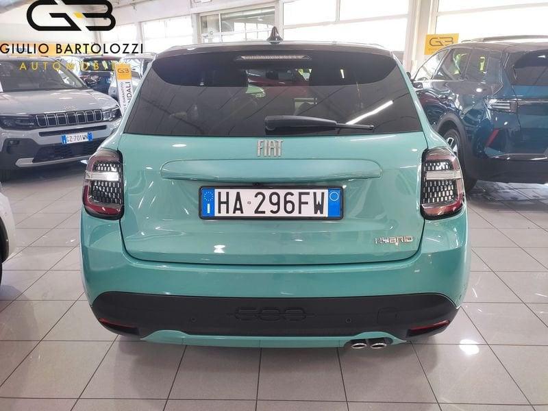 FIAT 600 1.2 Hybrid 145cv La Prima II